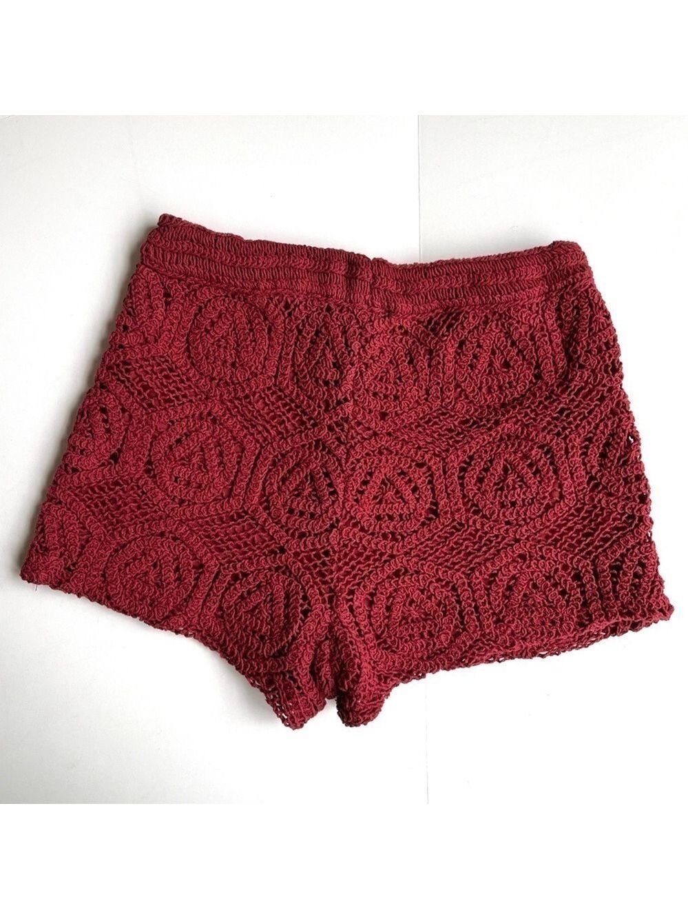 MAAC London Crochet Crop Top & Shorts Set - Picture 6 of 12